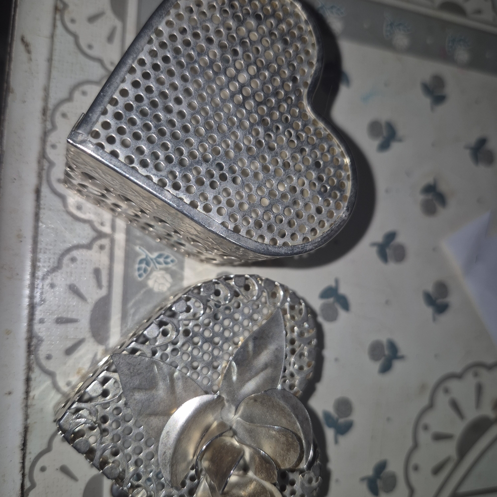 Silver Heart-Shaped Trinket Box